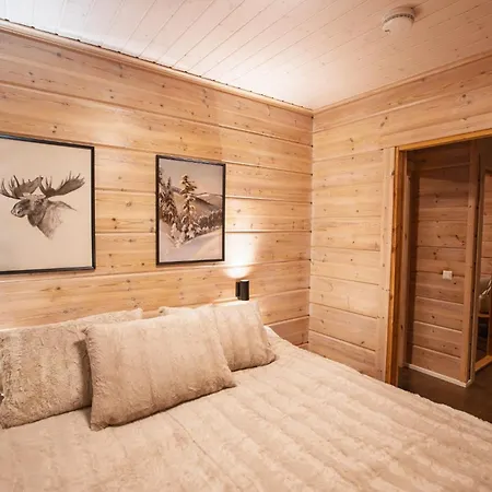Sonka Grand With Private Sauna & Hot Tub *