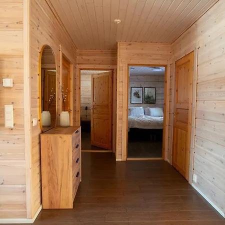 Villa Sonka Grand With Private Sauna & Hot Tub Rovaniemi